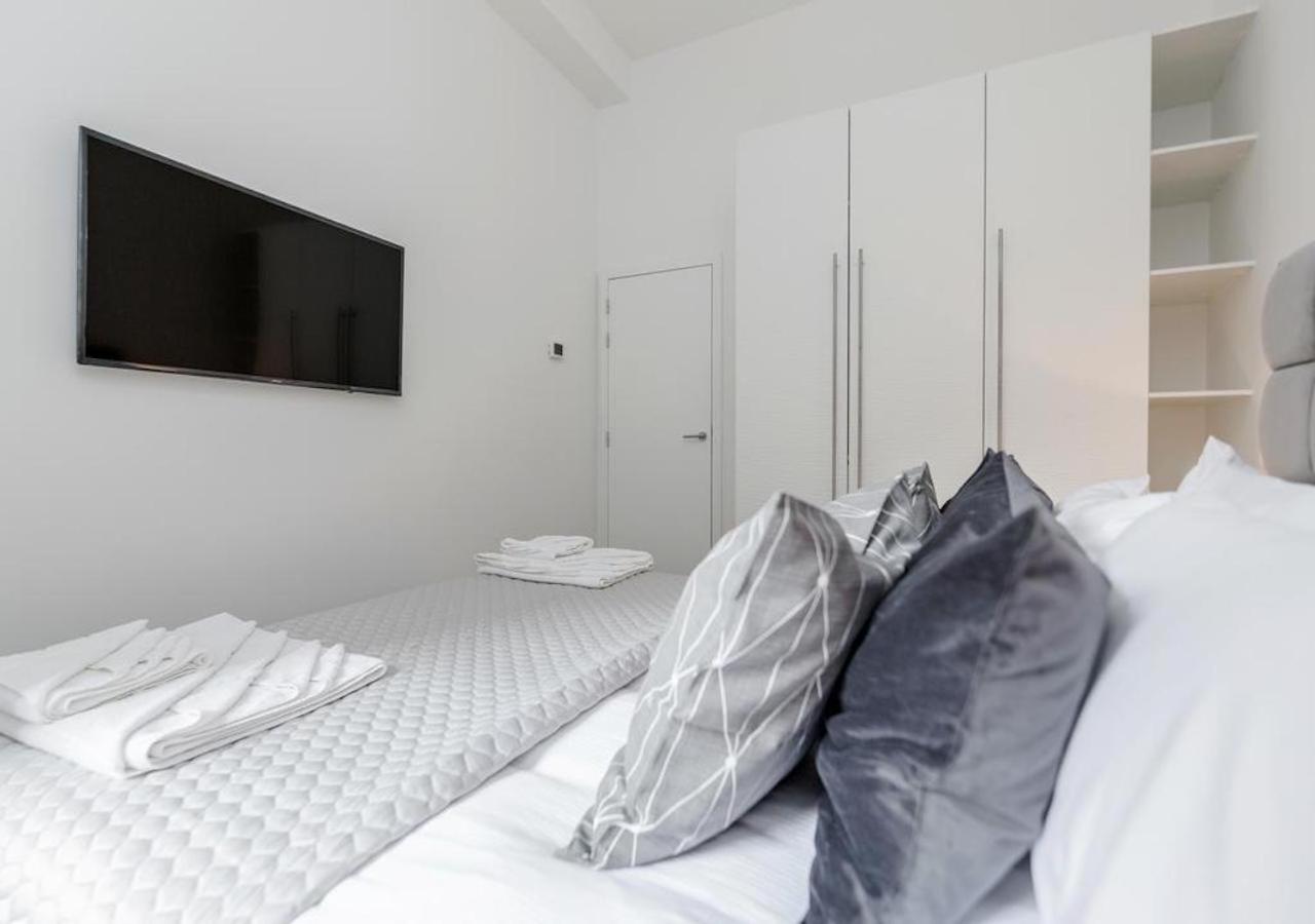 런던 White Piccadilly 아파트 외부 사진